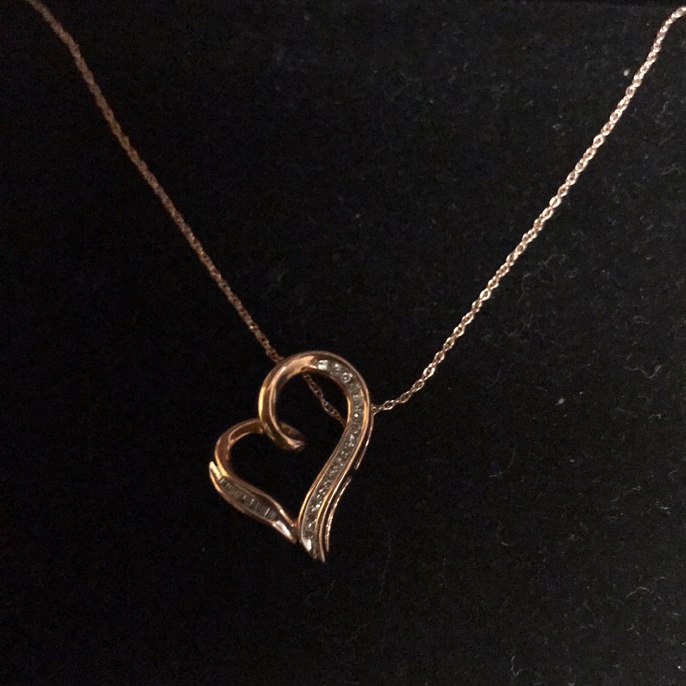 10 Kt rose gold necklace